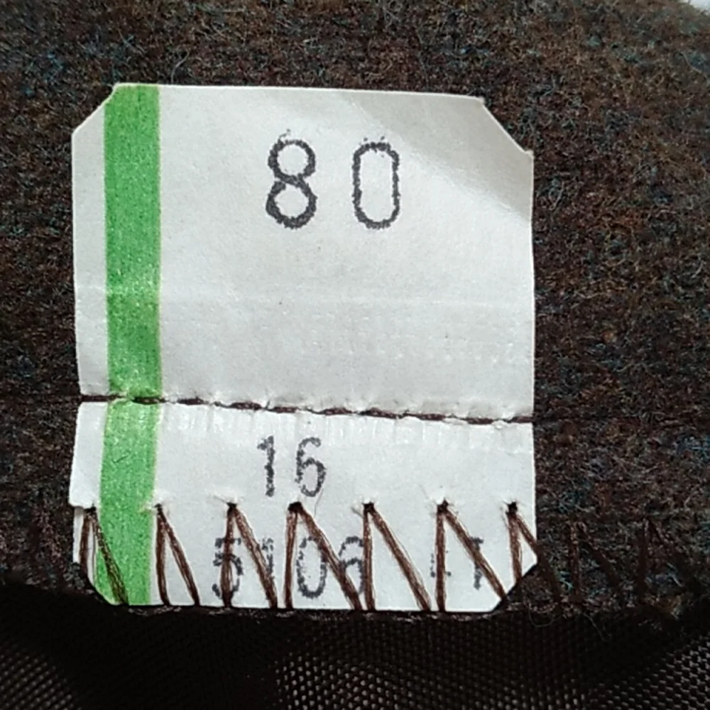 Vintage rrr Russ Brown Skirt. Size 16 NWT - Picture 12 of 12